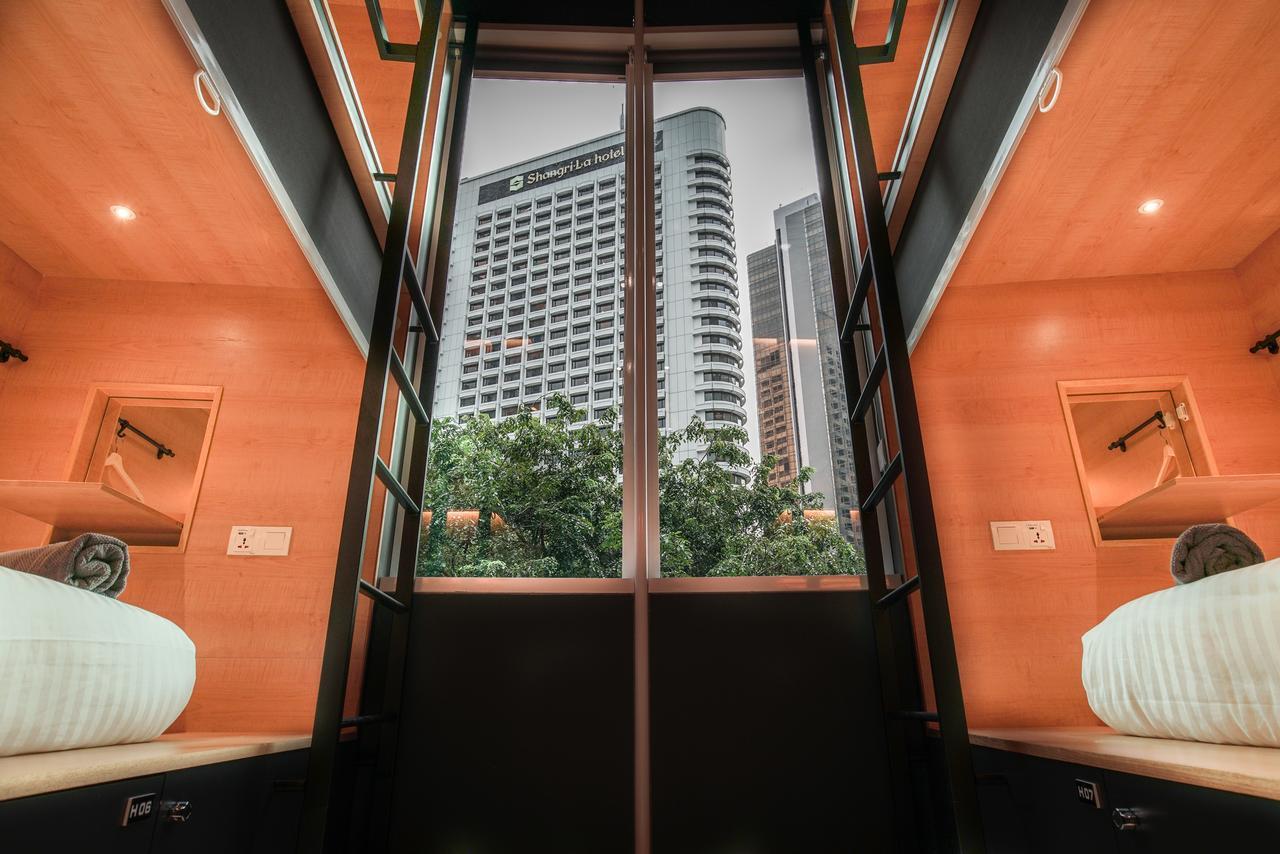 Hostel The Bed Klcc Kuala Lumpur Exterior foto